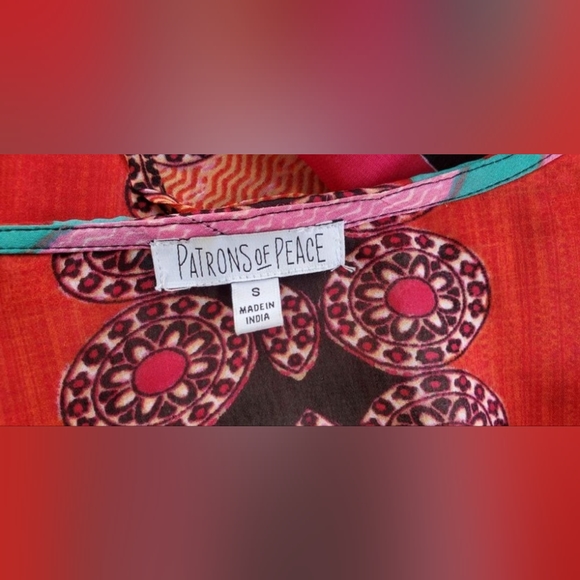 Patrons Of Peace Split Back Longsleeved Geometric Pattern Multicolored Boho Top - Picture 4 of 8